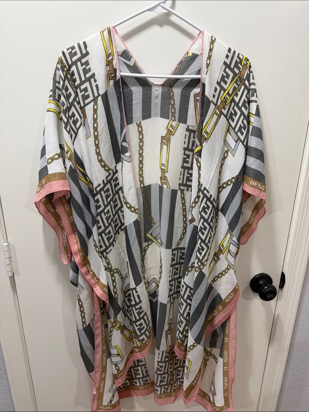 Zhenzi Gray & White Striped Chain-Print Kimono with Pink Trim